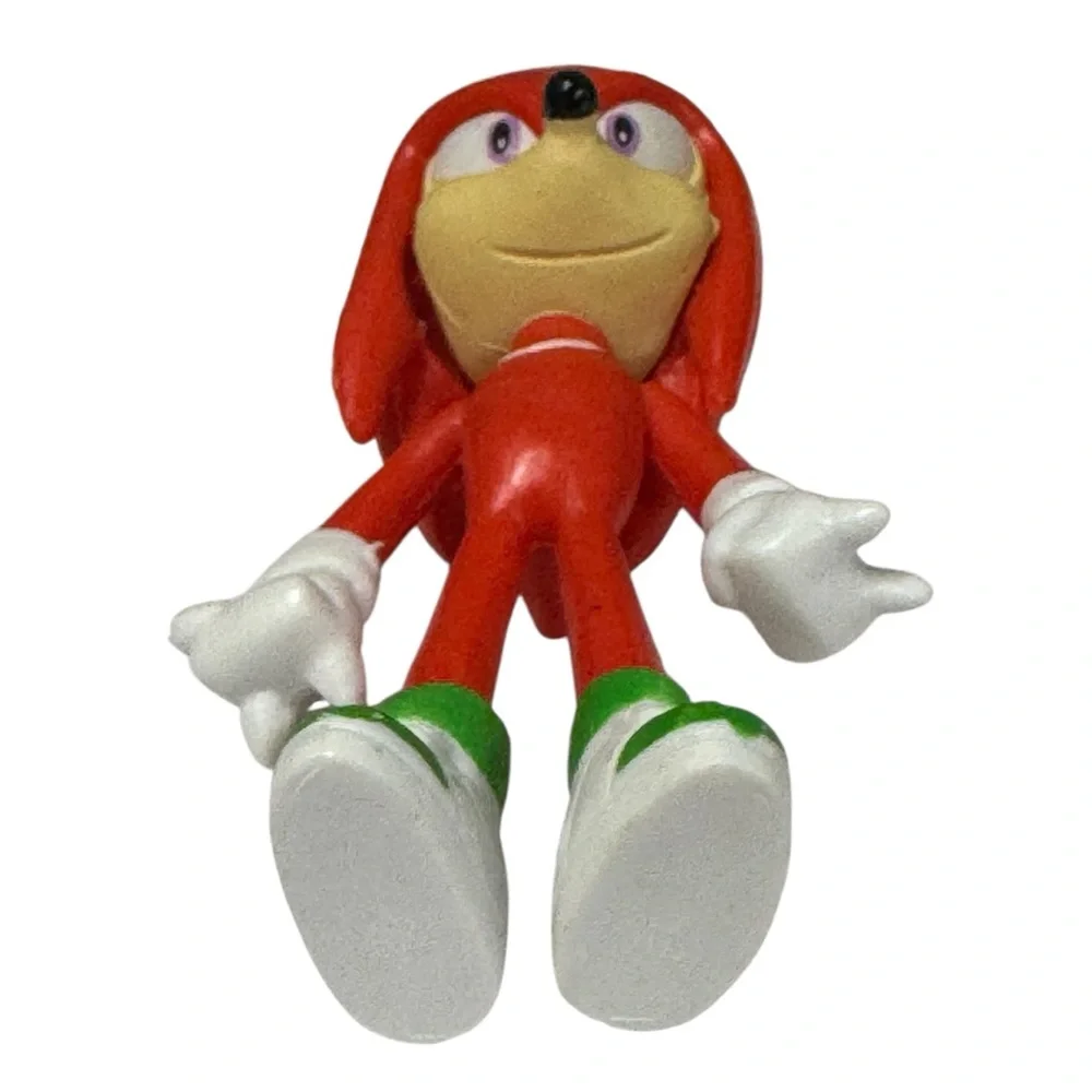 Sonic the Hedgehog Knuckles the Echidna Red w/Green Shoes 4